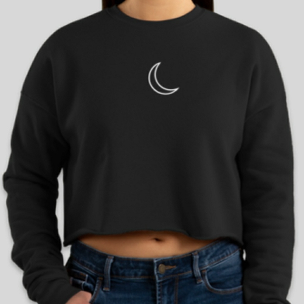 Black cropped Luna sweater